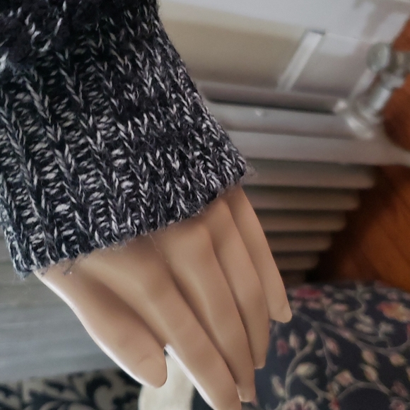 Hippie Love Black Sweater Pullover sz S - Picture 3 of 5